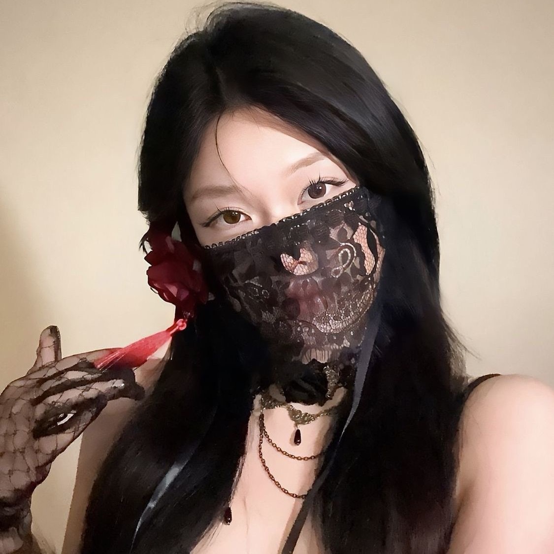 قناع دانتيل أسود جديد 2026 بتص - مراجعة Respirator Half Face وسعره